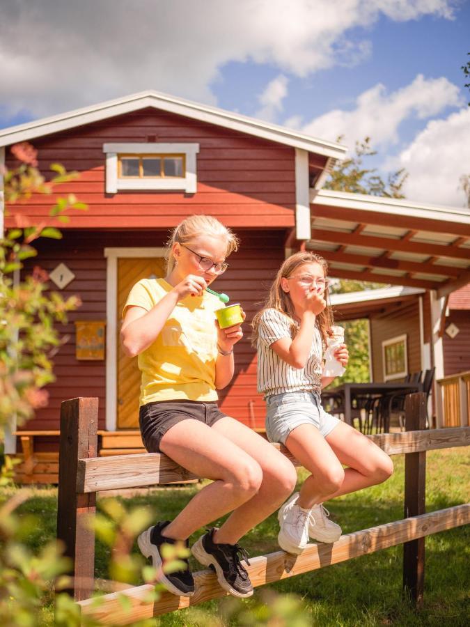 Bjoerkbackens Stugby I Vimmerby Eksteriør bilde