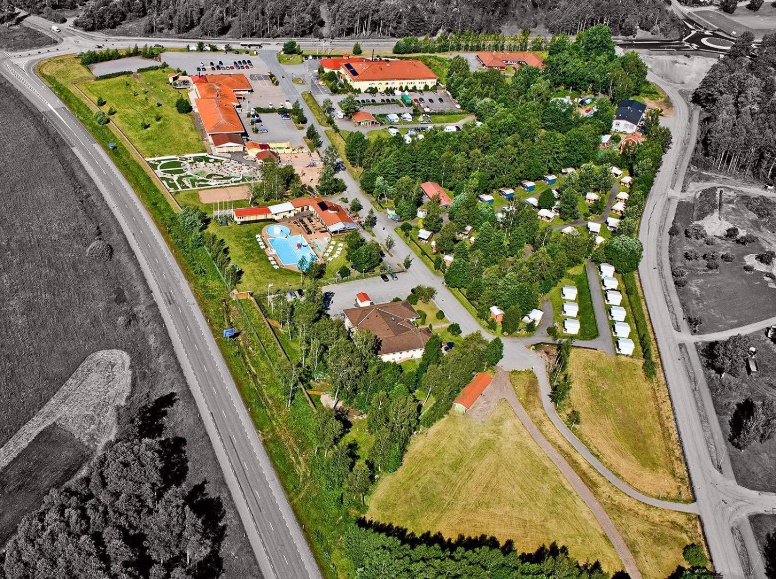 Bjoerkbackens Stugby I Vimmerby Eksteriør bilde